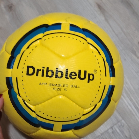 Toys Dribble Up Smart Soccer Ball Size 5 App Enabled Ball Training